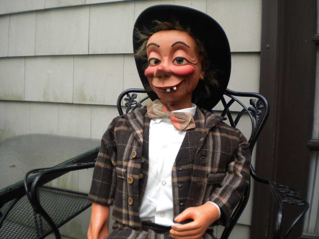 Ventriloquist Central Collection | Art Sieving Mortimer Style Figure