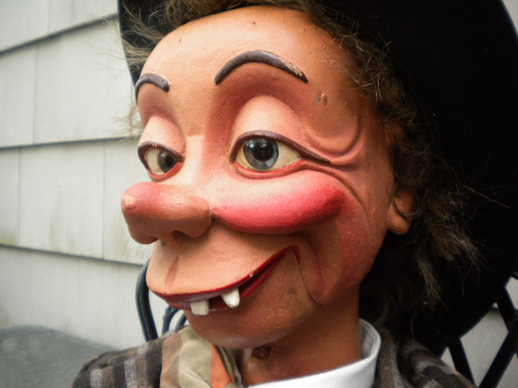 Ventriloquist Central Collection | Art Sieving Mortimer Style Figure