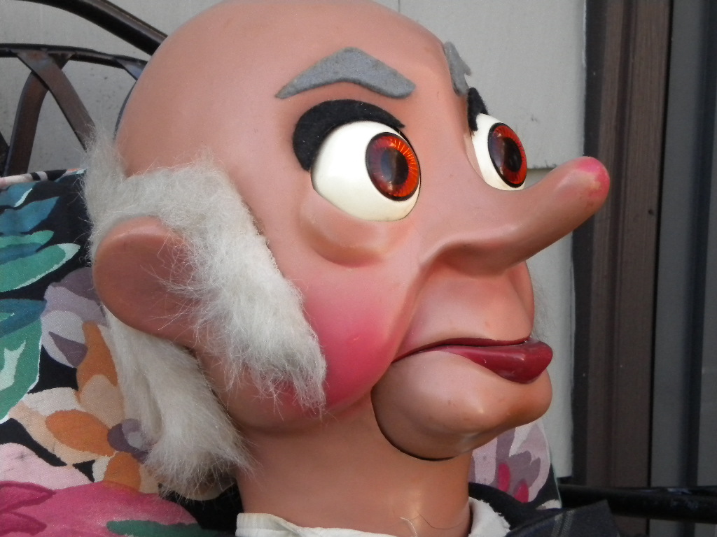 Ventriloquist Central Collection | Rene Zendajas Figure